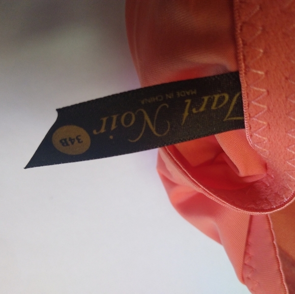 Tart Noir Collections Split X Strap Lacy Bra - Picture 10 of 12